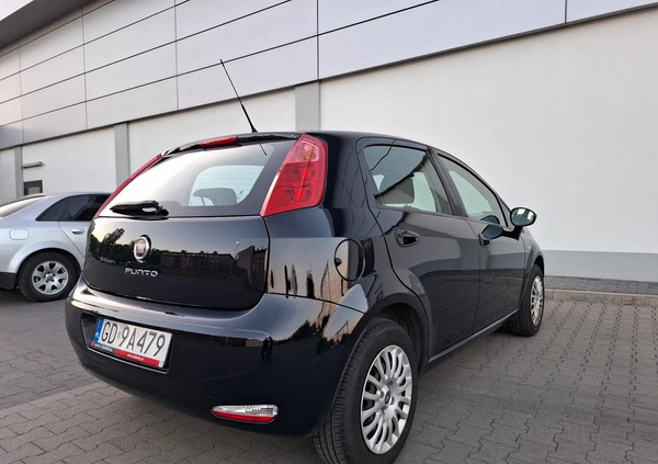 Fiat Punto cena 30000 przebieg: 81538, rok produkcji 2017 z Gdańsk małe 121